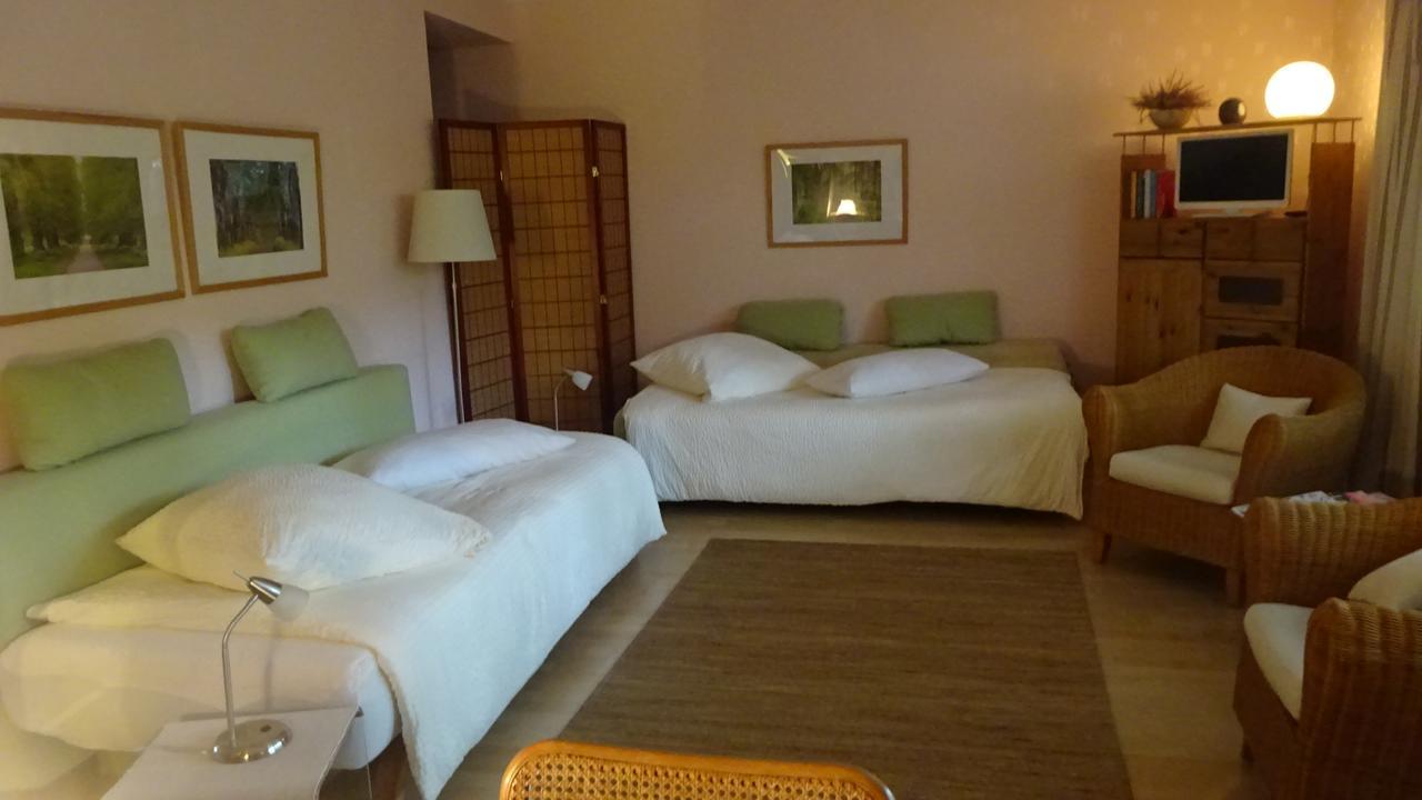 Guest Unterbach Apartment Düsseldorf